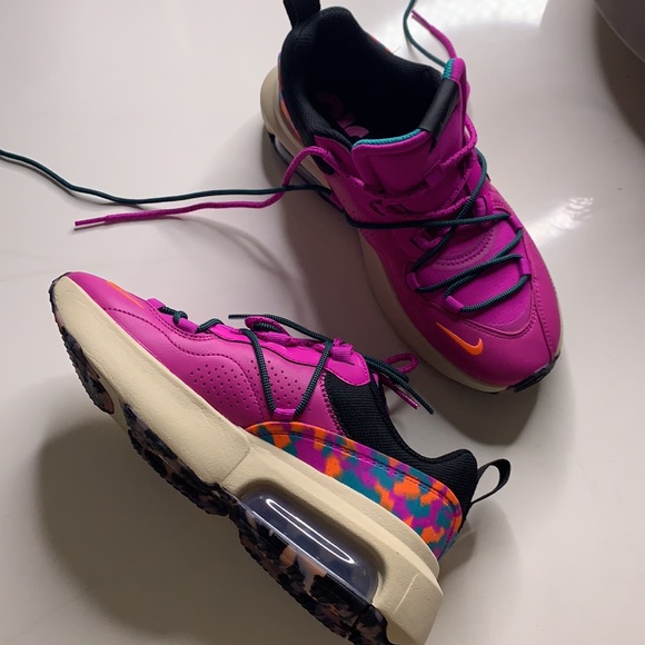 Nike Air Max Viva 7.5 hyper magenta sneaker - Picture 10 of 10